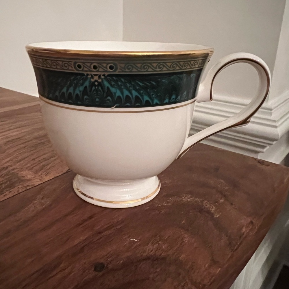 New Classic Edition footed cup by LENOX.
